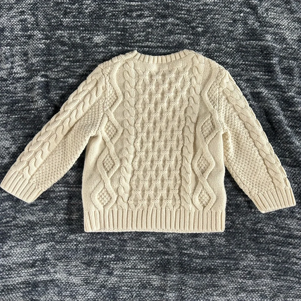 Hanna Andersson Cream Cable Knit Sweater - Picture 2 of 4